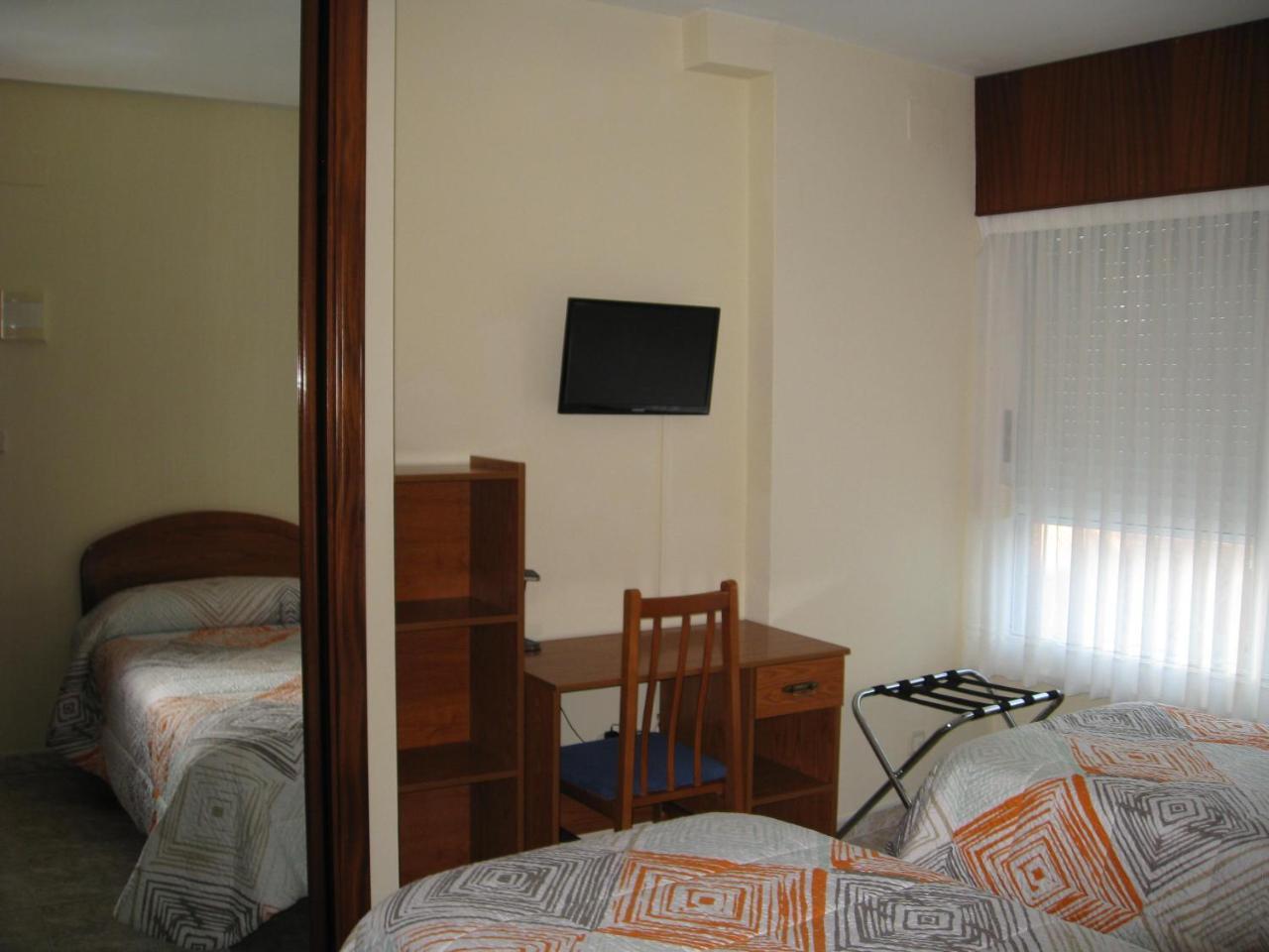 Hostal Roma A Coruña Exteriör bild