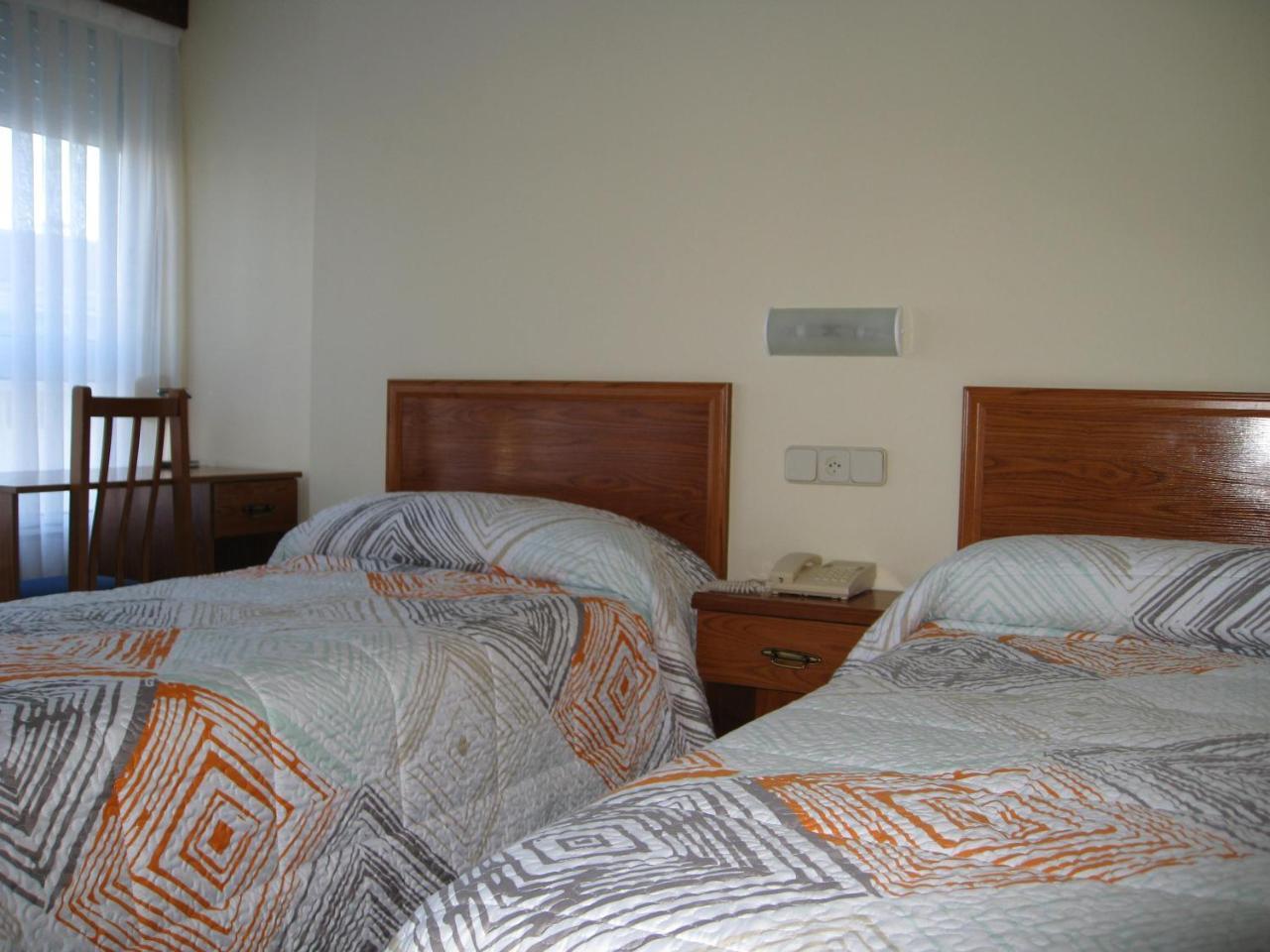Hostal Roma A Coruña Exteriör bild