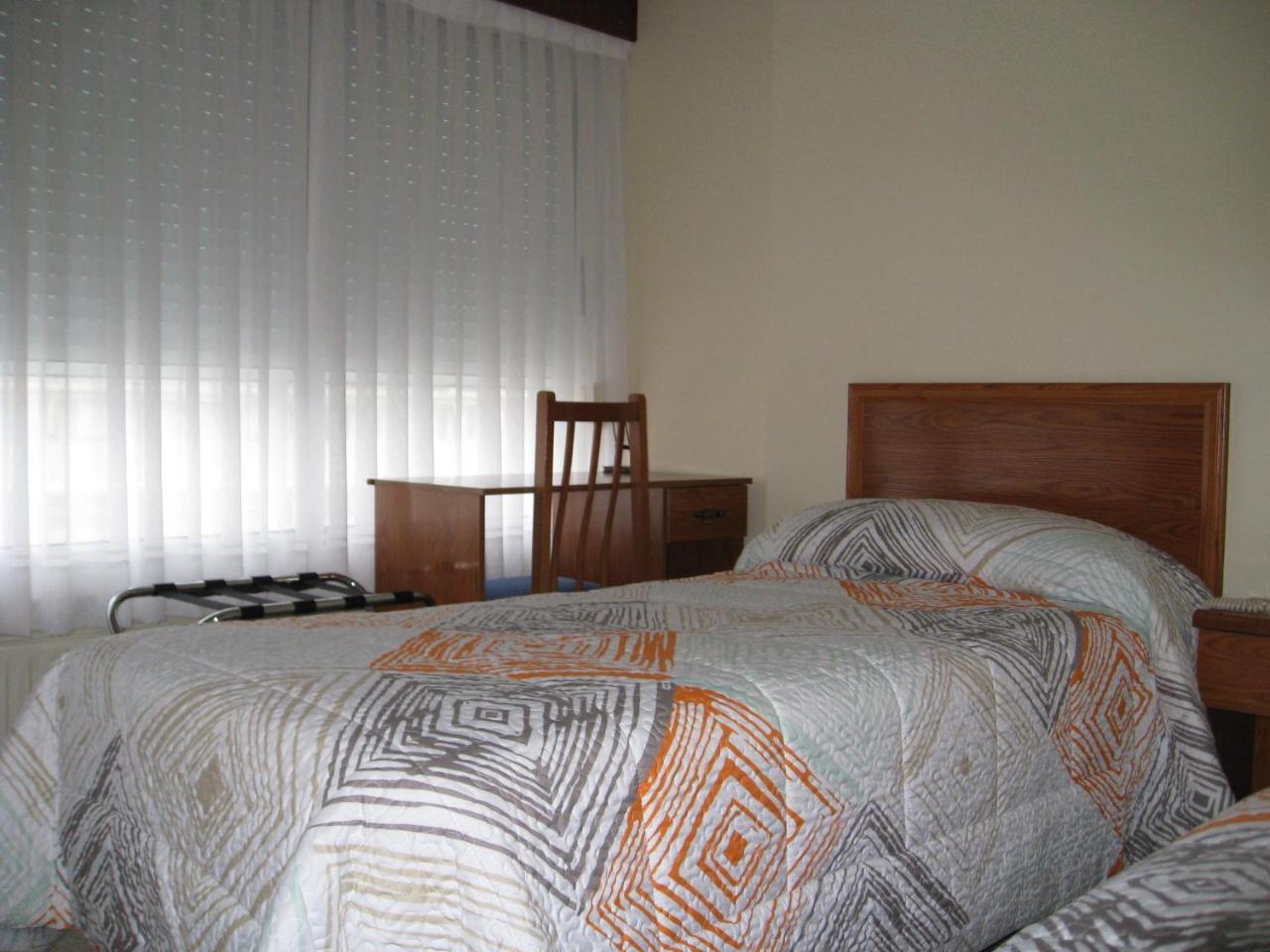 Hostal Roma A Coruña Exteriör bild
