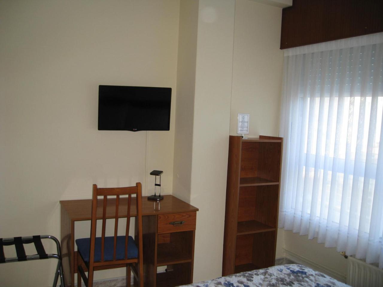 Hostal Roma A Coruña Exteriör bild