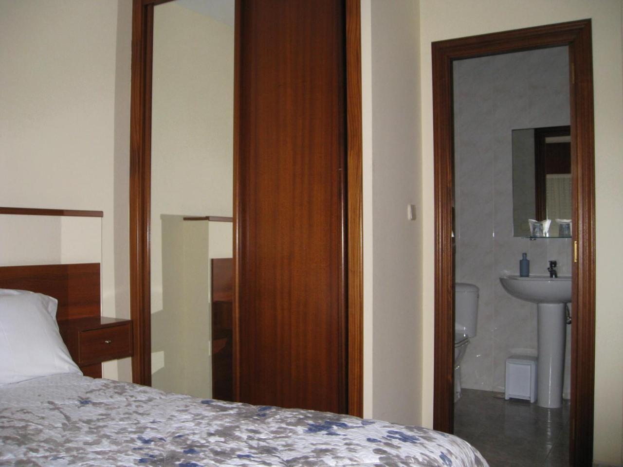 Hostal Roma A Coruña Exteriör bild
